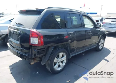 2016 Jeep Compass Sport из США, поврежденный, VIN 1C4NJCBA3GD560530